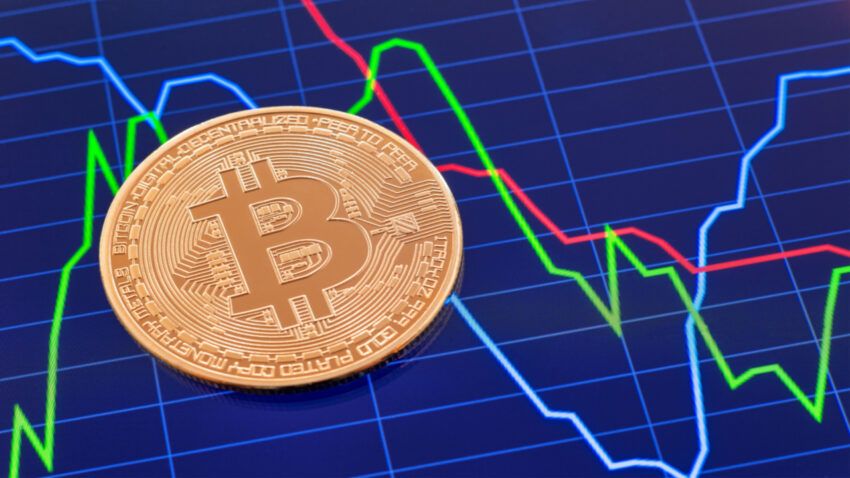 $860 млн в BTC перевели на биржи — сигнал о грядущей крупной распродаже