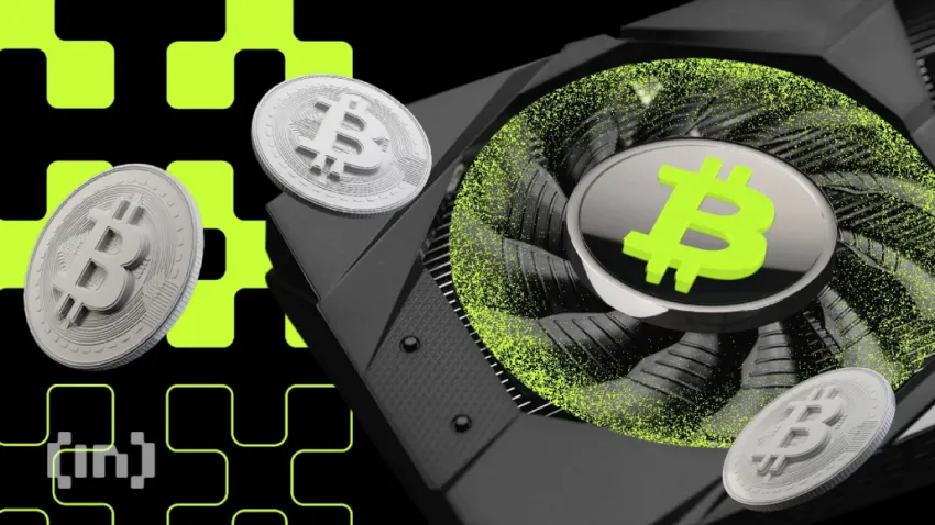 Майнеры биткоина распродают монету и давят на цену BTC